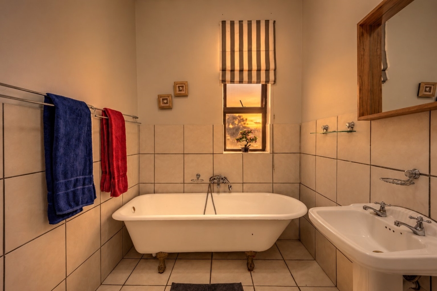 4 Bedroom Property for Sale in Mount Croix Eastern Cape